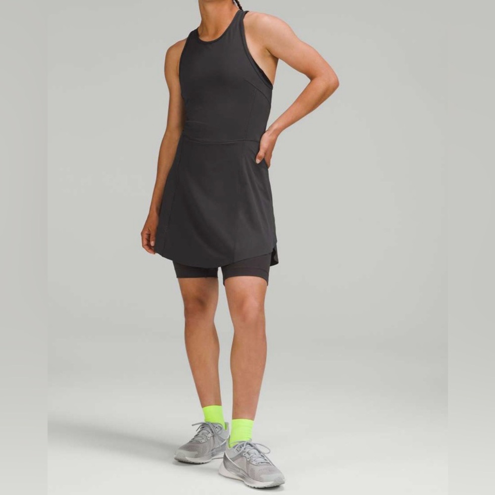 NWT: LULULEMON Nulux Running Dress 8" Graphite Grey SIZE 6